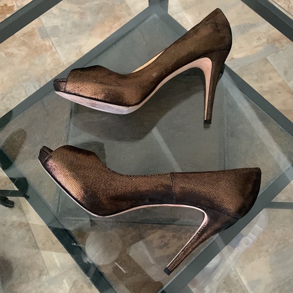 KATE SPADE HEELS - Picture 4 of 14